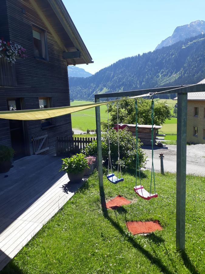 Hotel Haus Erna Schoppernau Esterno foto